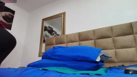 Emi online show from 01/22/25, 07:13