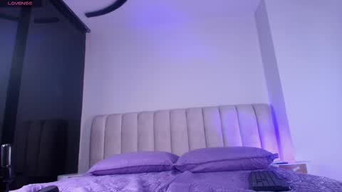 Emi online show from 11/20/25, 07:35