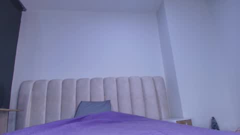 Emi online show from 01/17/26, 07:17