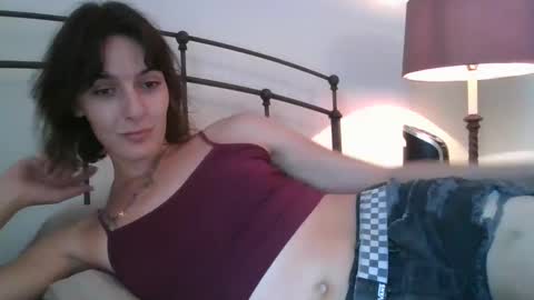 Snapshot of mia_177 chatting on 09/16/25, 09:16 mia_177 online show from 09/16/25, 09:16