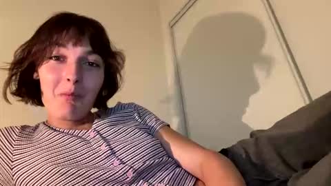 mia_177 online show from 11/04/25, 08:19