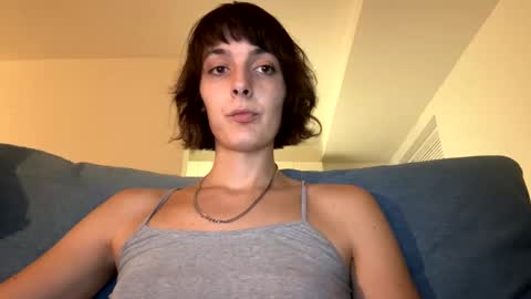 mia_177 online show from 11/17/25, 12:16