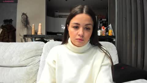 Mia online show from 01/15/25, 02:17