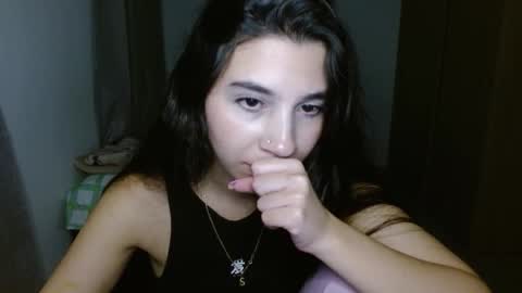 Mia online show from 10/03/25, 02:52