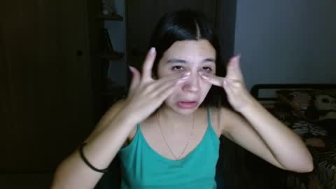 Mia online show from 04/21/26, 03:35