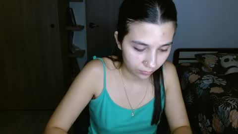 Mia online show from 04/23/26, 04:03