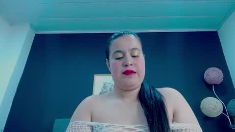 C A L L  M E  M I A  online show from 10/21/25, 03:40