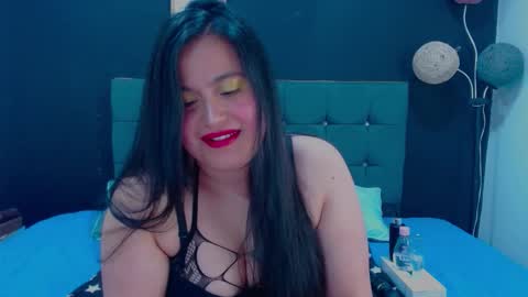 C A L L  M E  M I A  online show from 11/03/25, 04:58