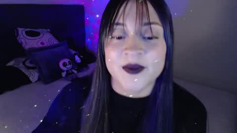 mia online show from 01/28/25, 01:18