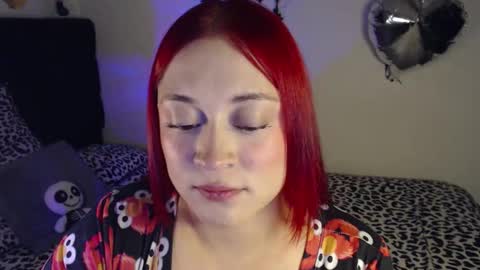 Snapshot of mia_adams_red chatting on 02/07/26, 01:20 mia online show from 02/07/26, 01:20