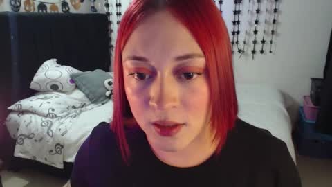 Snapshot of mia_adams_red chatting on 02/28/26, 11:28 mia online show from 02/28/26, 11:28