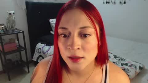Snapshot of mia_adams_red chatting on 07/11/26, 11:06 mia online show from 07/11/26, 11:06