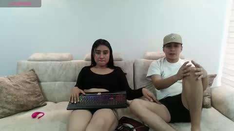 MIA AND EROS online show from 10/17/25, 07:49