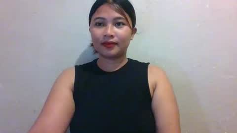 Snapshot of mia_bella04 chatting on 09/20/25, 12:55 mia_bella04 online show from 09/20/25, 12:55