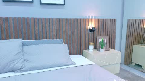 Snapshot of mia_bellefort chatting on 02/27/26, 08:09 Mia Bellefort online show from 02/27/26, 08:09