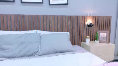 Mia Bellefort online show from 03/14/26, 08:36