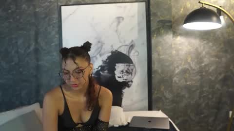 Belmont and Mia online show from 04/09/26, 07:19