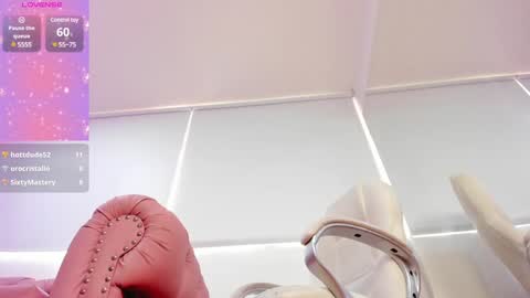   online show from 01/04/25, 07:23