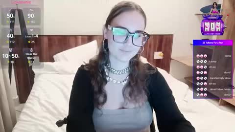 mia_boone online show from 10/01/25, 03:45