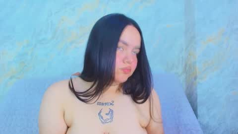 Mia  online show from 04/20/26, 12:08