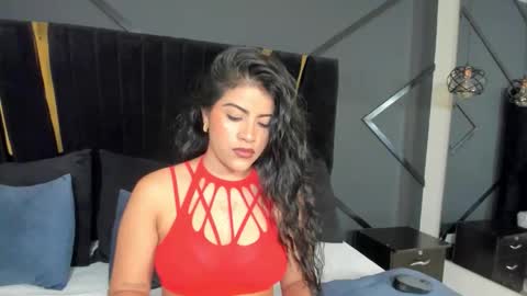 Mia Cano online show from 11/03/25, 01:45