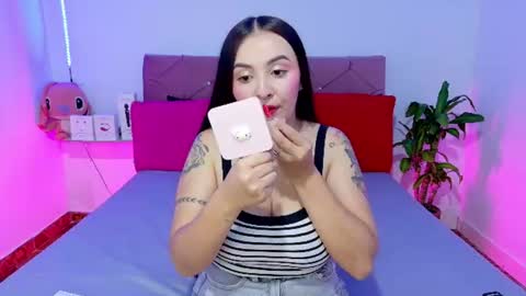 mia_cherry07 online show from 06/19/26, 03:11