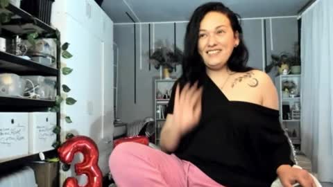 MIA online show from 12/09/24, 08:12