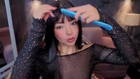 mia_collins_b online show from 02/06/26, 08:12