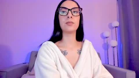 Sarah Luna online show from 03/26/26, 11:49