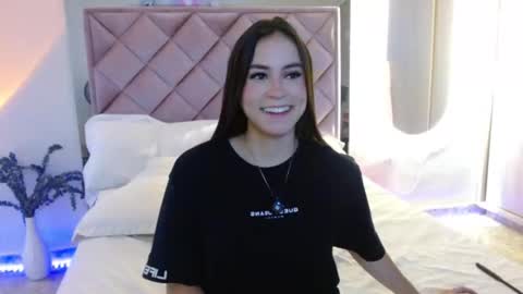 Snapshot of mia_dark1 chatting on 11/01/25, 08:11 Mia Dark online show from 11/01/25, 08:11