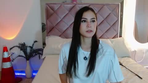 Snapshot of mia_dark1 chatting on 11/03/25, 03:41 Mia Dark online show from 11/03/25, 03:41