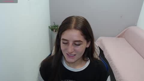 Mia online show from 02/26/26, 02:27