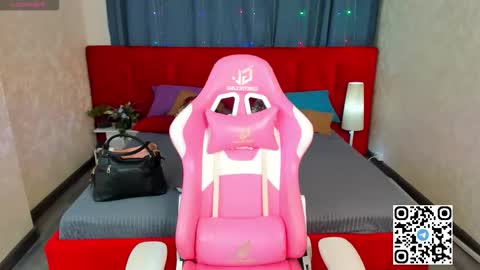 mia_e1fie online show from 02/08/26, 01:09