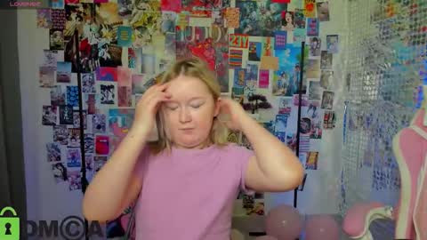 Mia online show from 10/06/25, 07:06