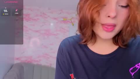 Mia online show from 02/11/26, 01:38