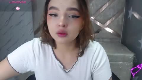 Mia online show from 03/23/26, 01:04