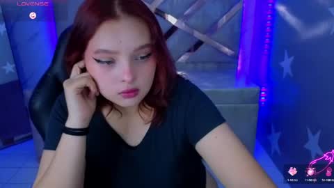 Mia online show from 05/26/26, 01:51