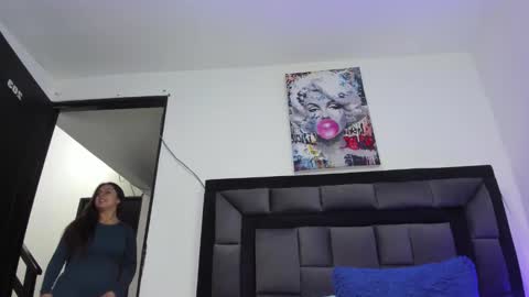 mia fox online show from 02/26/26, 12:09