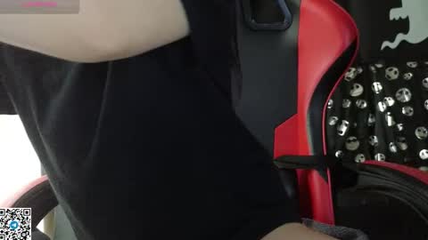 Golden ones online show from 10/20/25, 02:28