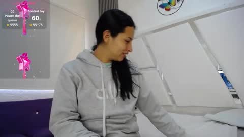 Snapshot of mia_garcia28 chatting on 03/18/26, 07:50 mia_garcia28 online show from 03/18/26, 07:50