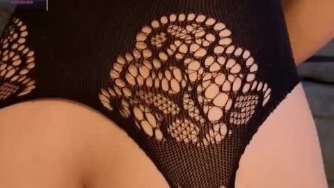 M I A  online show from 12/13/25, 08:14