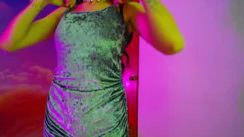    online show from 04/16/26, 12:17