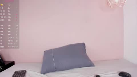  I am Mia  online show from 02/16/26, 11:50