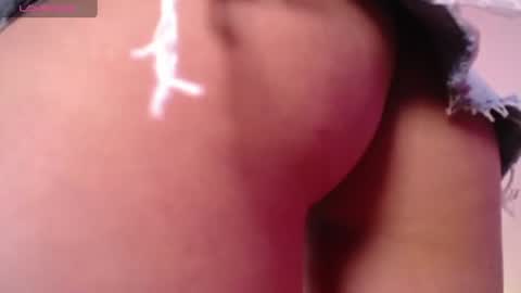 Snapshot of mia_holson chatting on 07/23/26, 03:32 I am Mia online show from 07/23/26, 03:32