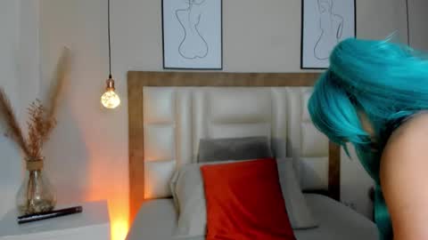 Mia online show from 03/22/26, 03:04