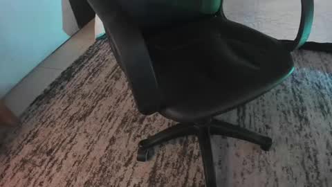 Val  online show from 12/11/24, 07:57