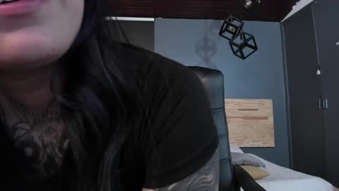 Val  online show from 12/17/24, 02:01