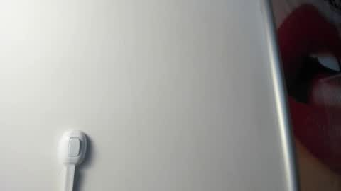 Val  online show from 11/11/25, 11:43