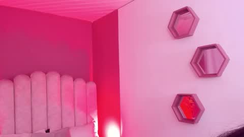 Val  online show from 02/19/26, 08:27