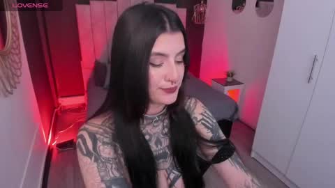 Val  online show from 04/15/26, 08:09